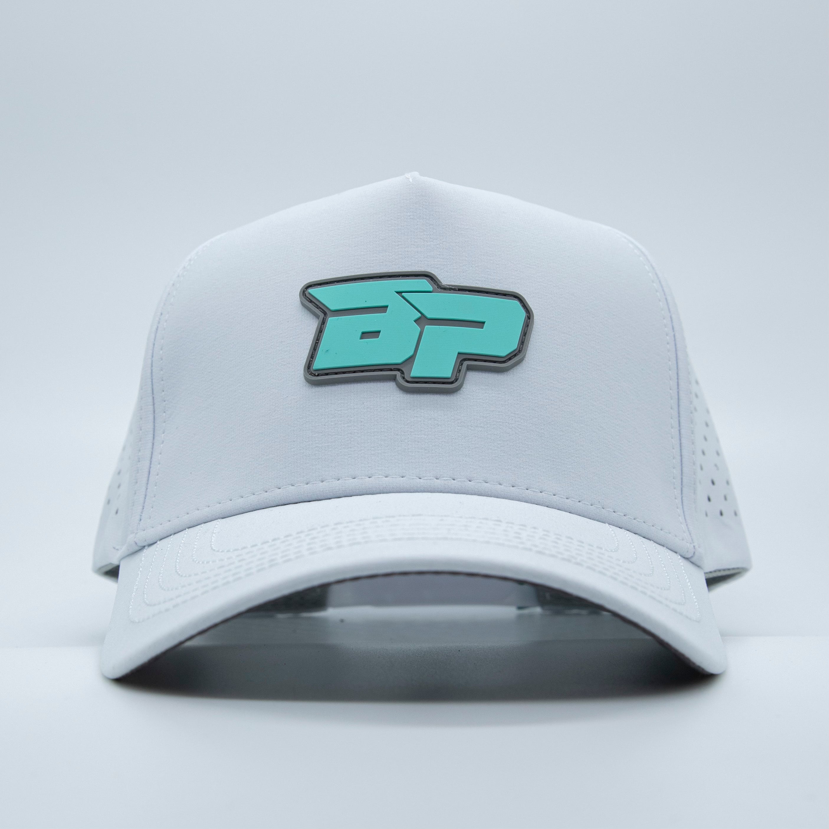 Light blue baseball cap with a turquoise logo.